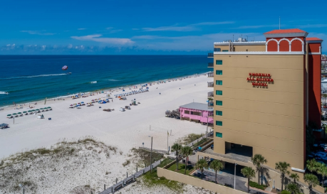 Gulf Shores Phoenix All Suites Hotel - Myrt and Angela Hales have ten hotel units for rent